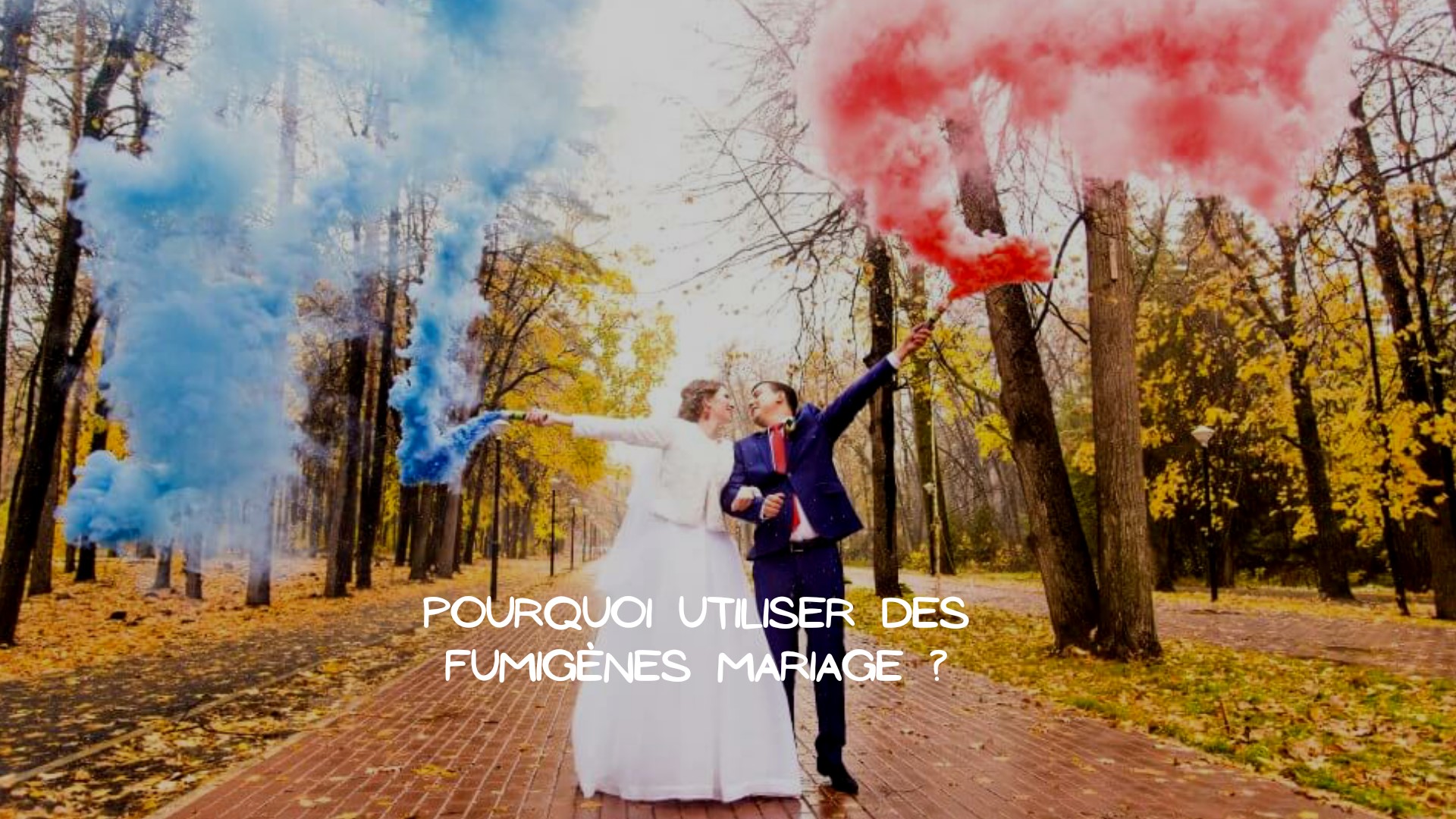 couple mariage avec fumigènes